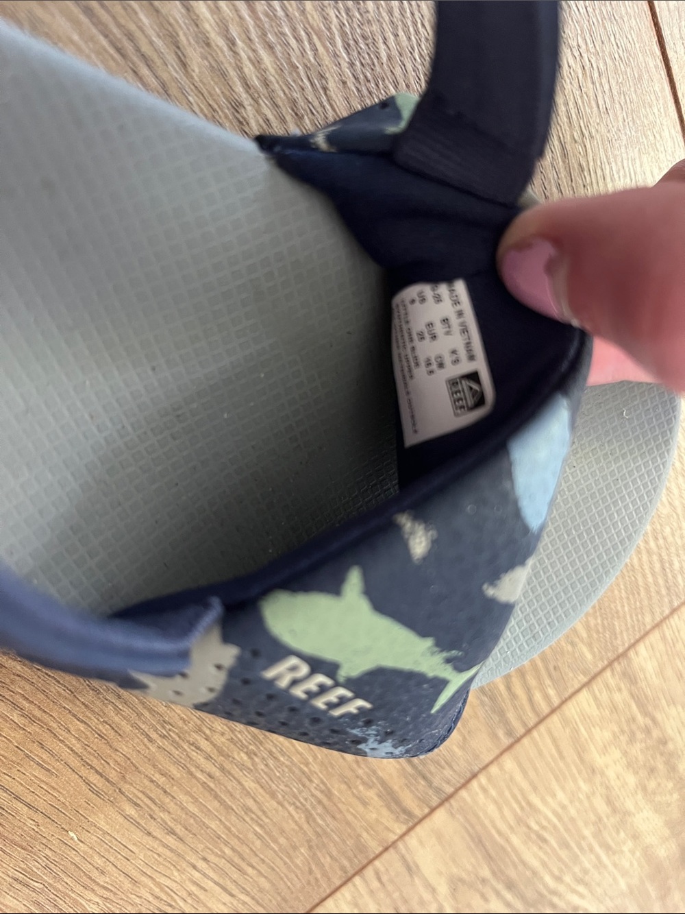 Reef Kids Salty Slide toddler boys Camo Slide Sandals US 9 - Picture 5 of 5